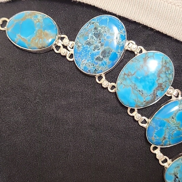 Statement Turquoise Necklace - NWOT - Picture 4 of 6